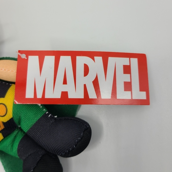 Marvel Avengers Loki Plush Green Cape Yellow Keychain 8.5” New with Tag NWT - Picture 6 of 8